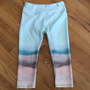 Calia by Carrie Underwood cari pants